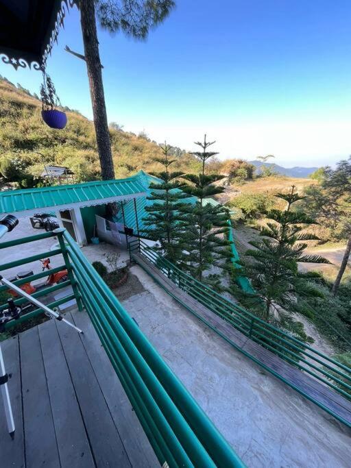 Kasauli Cascade A Cheerfull 4 Bedroom Challet Екстериор снимка